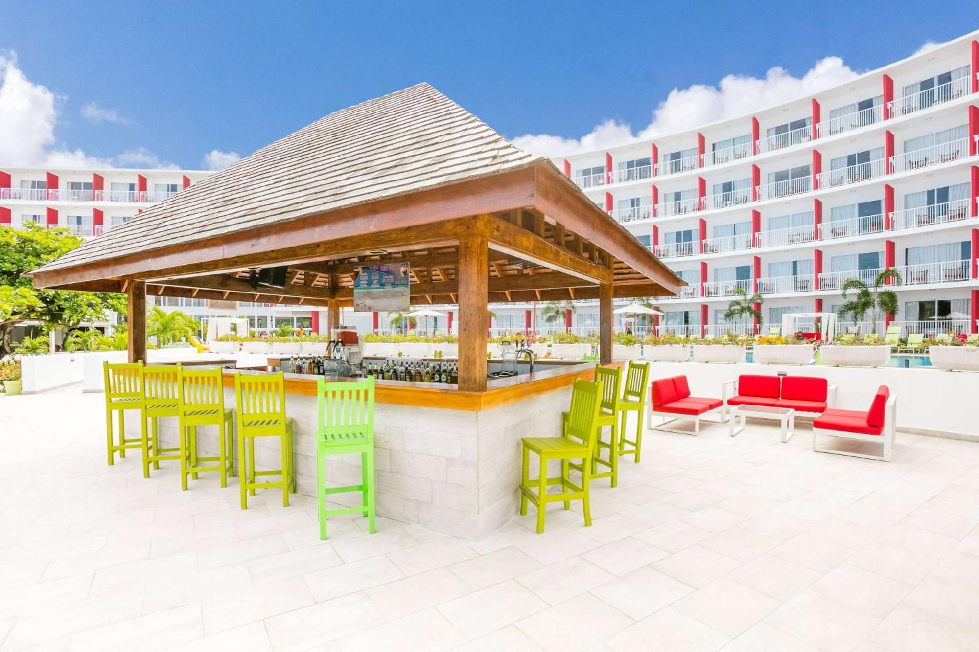 Grand Decameron Cornwall Beach, A Trademark All-Inclusive Resort Montego Bay Kültér fotó