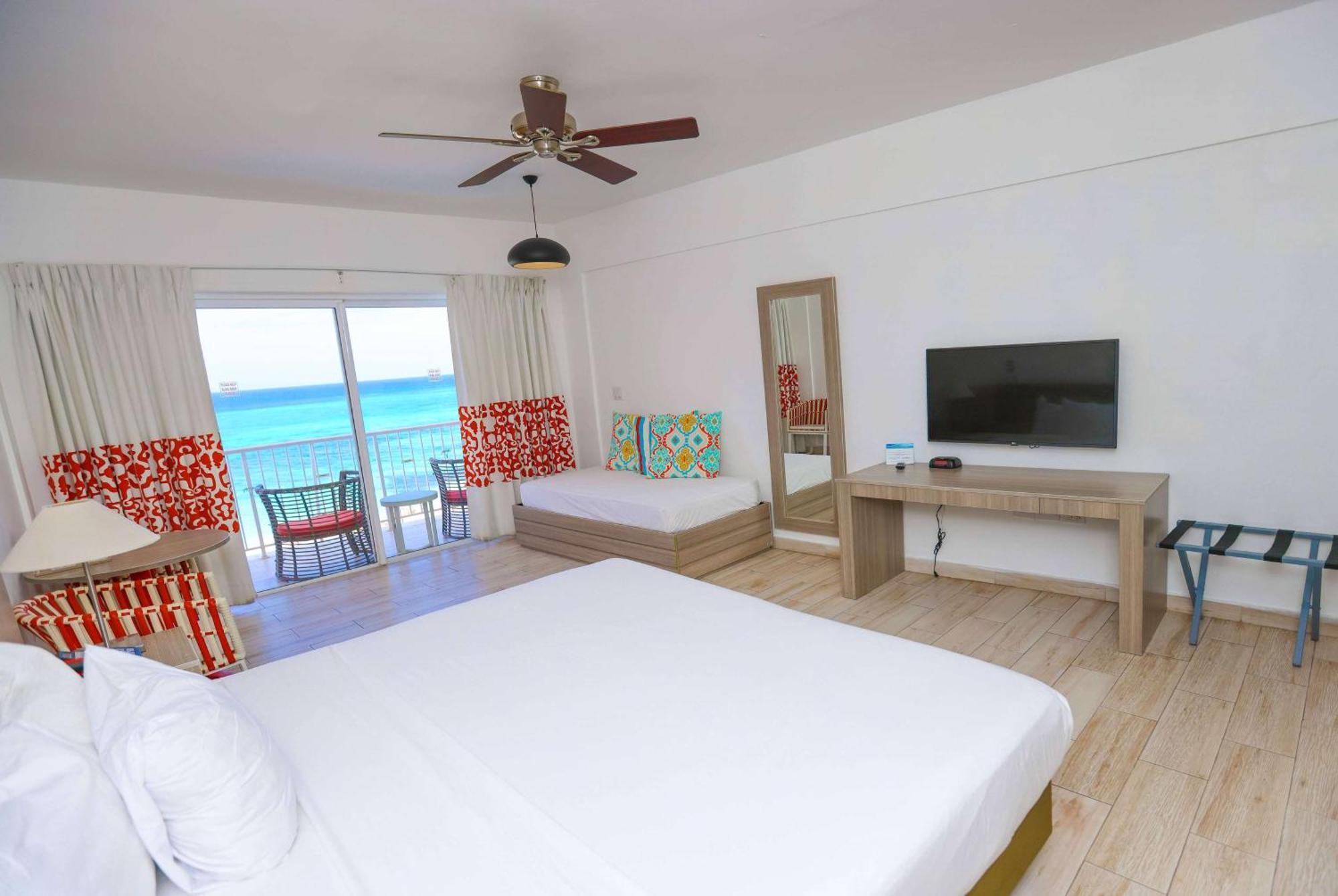 Grand Decameron Cornwall Beach, A Trademark All-Inclusive Resort Montego Bay Kültér fotó