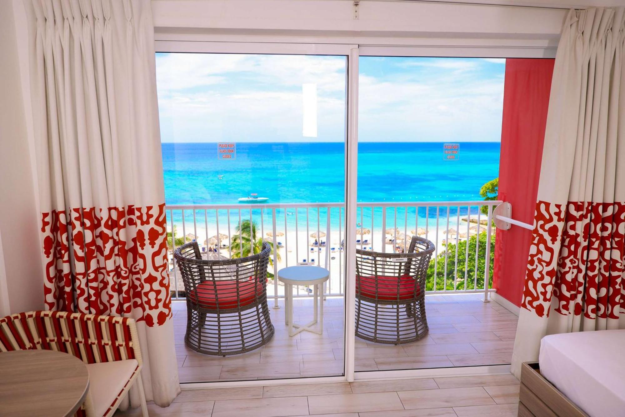 Grand Decameron Cornwall Beach, A Trademark All-Inclusive Resort Montego Bay Kültér fotó