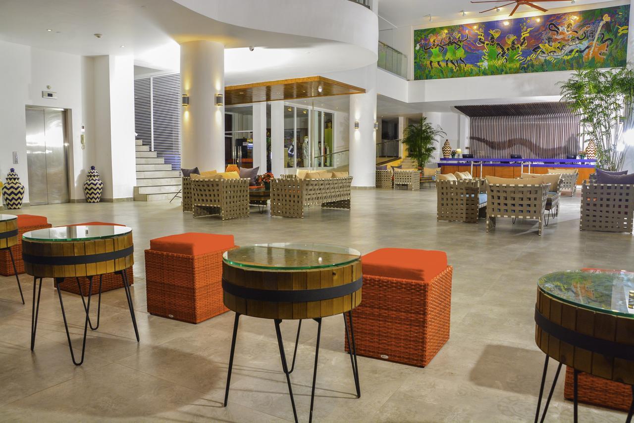 Grand Decameron Cornwall Beach, A Trademark All-Inclusive Resort Montego Bay Kültér fotó